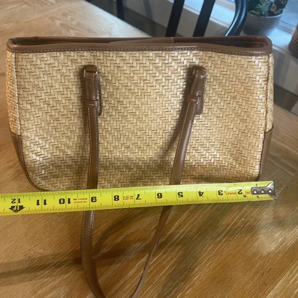 Liz Claiborne excellent purse